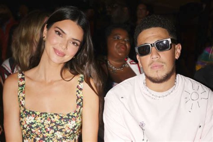 Who is Courtreezy Dating Now